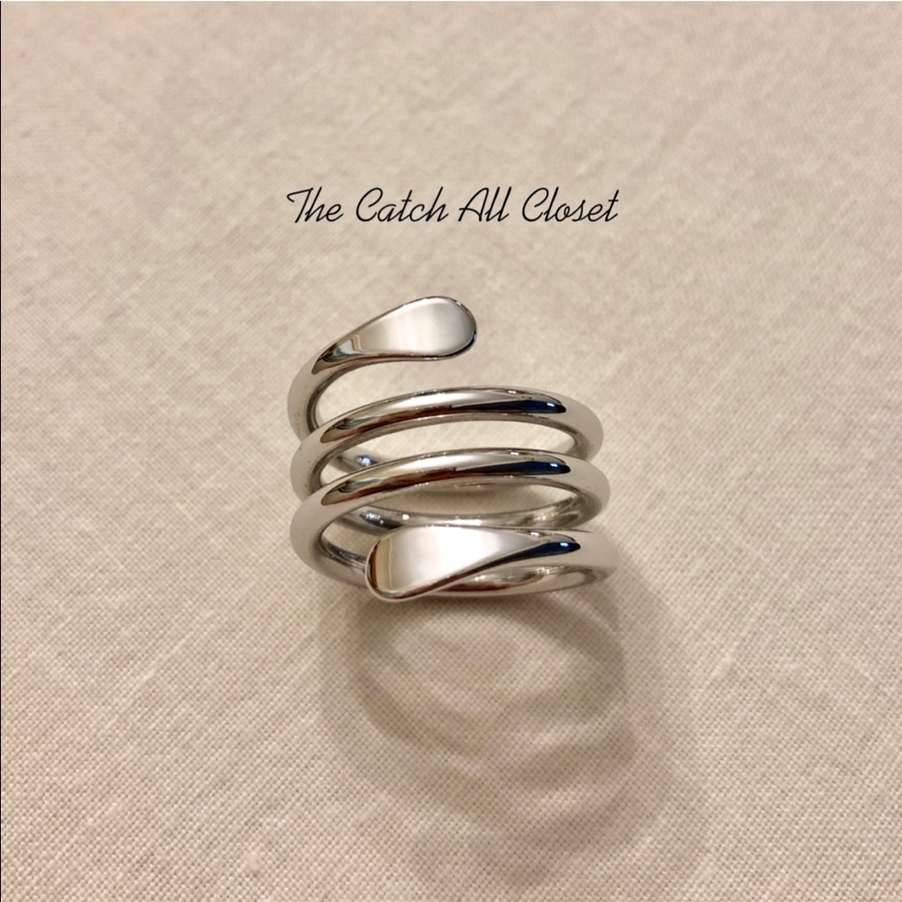 Silver Swirl Ring - Size 7